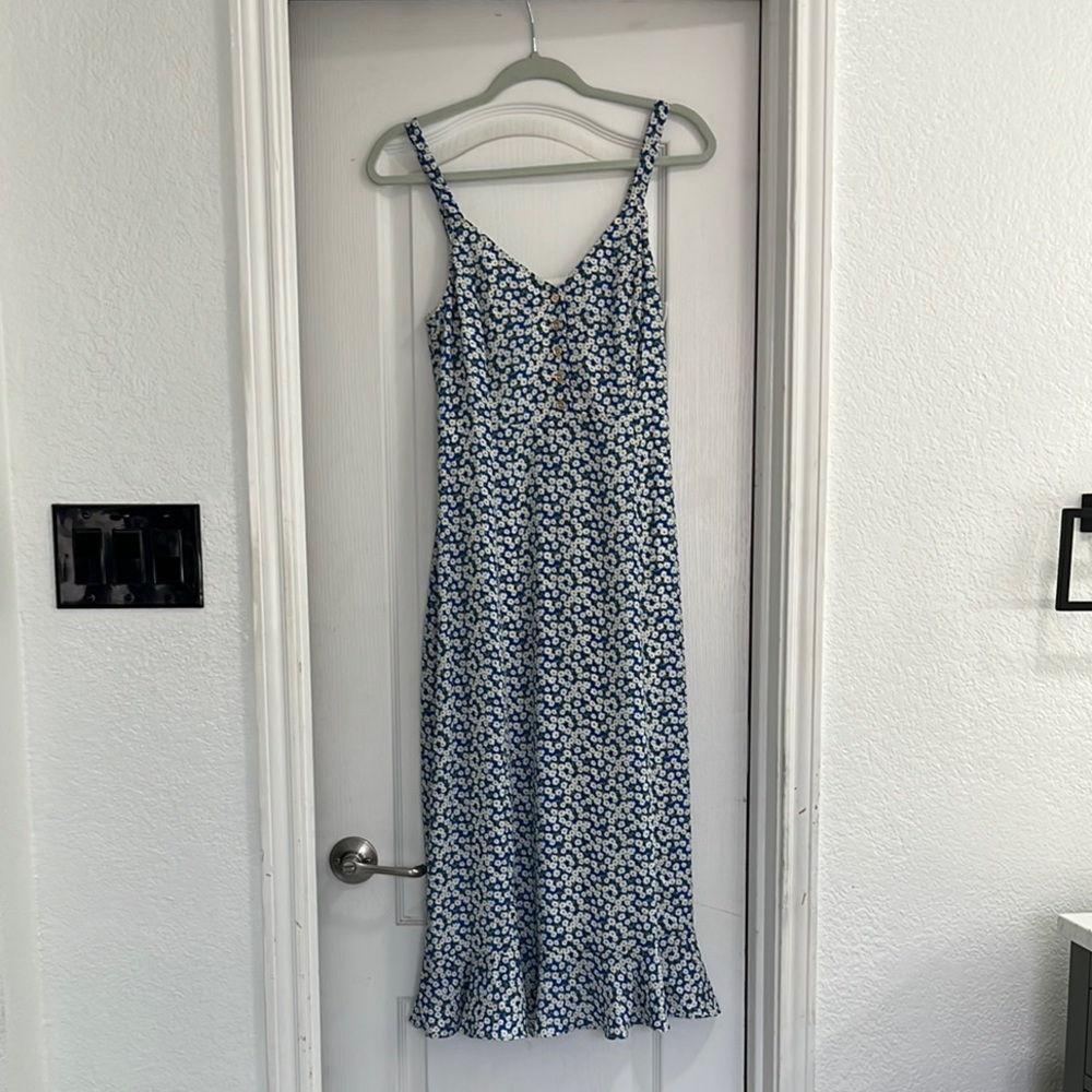 Lulu's Blue and White Ruffled Midi Dress